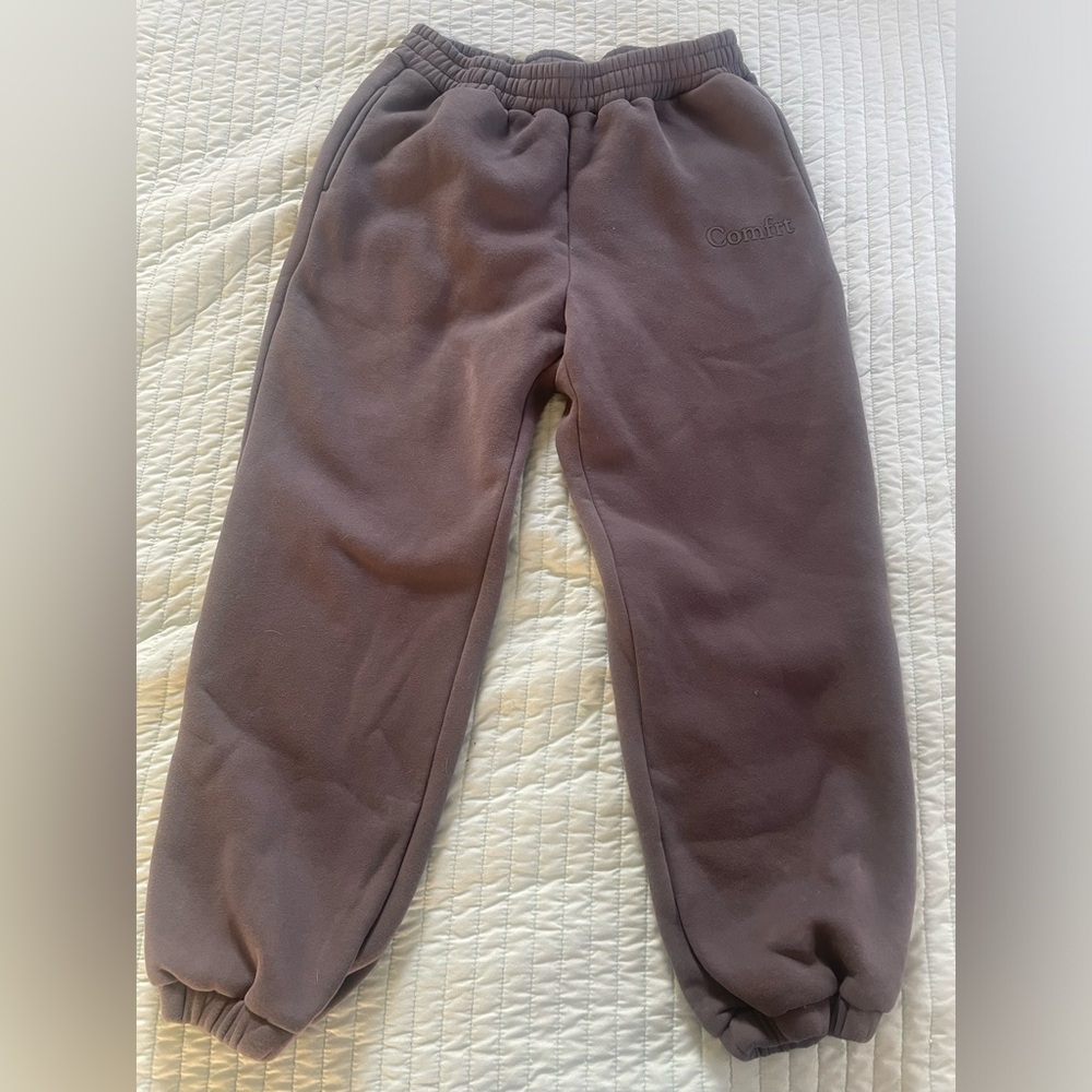 COMFRT BRAND CHARCOAL SWEATPANTS size xl